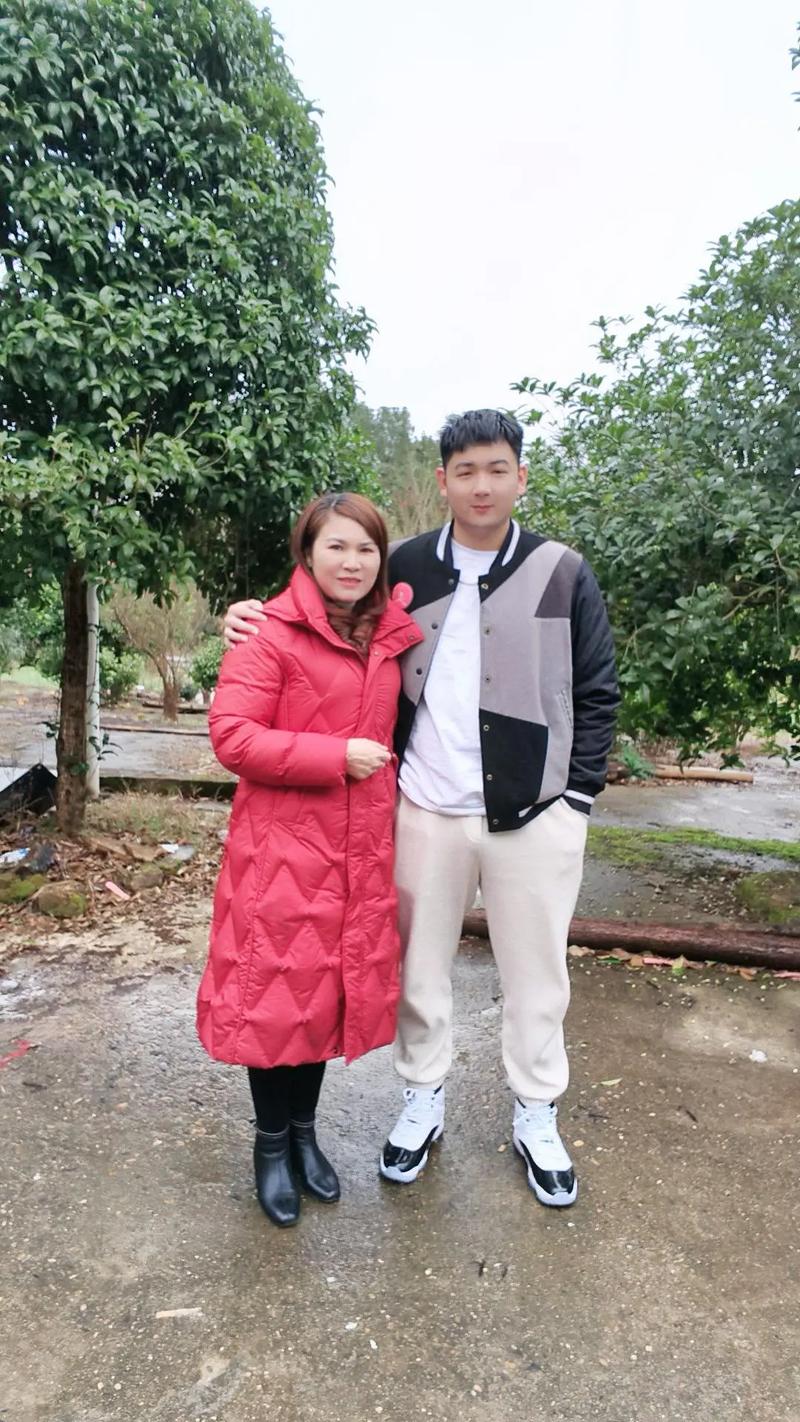 新奥精准数据免费开放和周华健儿子结婚与周华健儿子结婚照片和结婚照