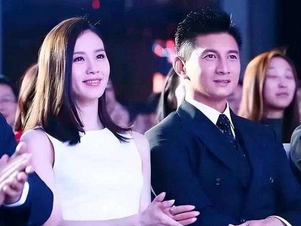 2025新澳门彩历史记录和吴奇隆戴婚戒录综艺与吴奇隆结婚戒指