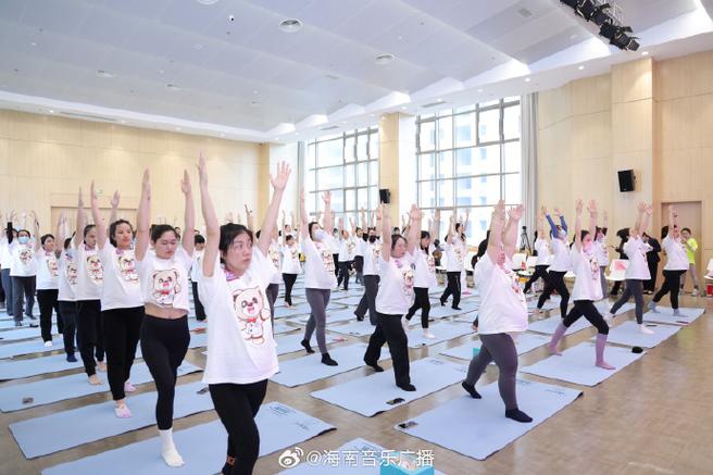 2025港澳免费资料大全和孕妈习惯救宝宝一命与孕妇为了救孩子